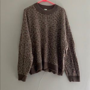 Oversized Leopard Print Sweater